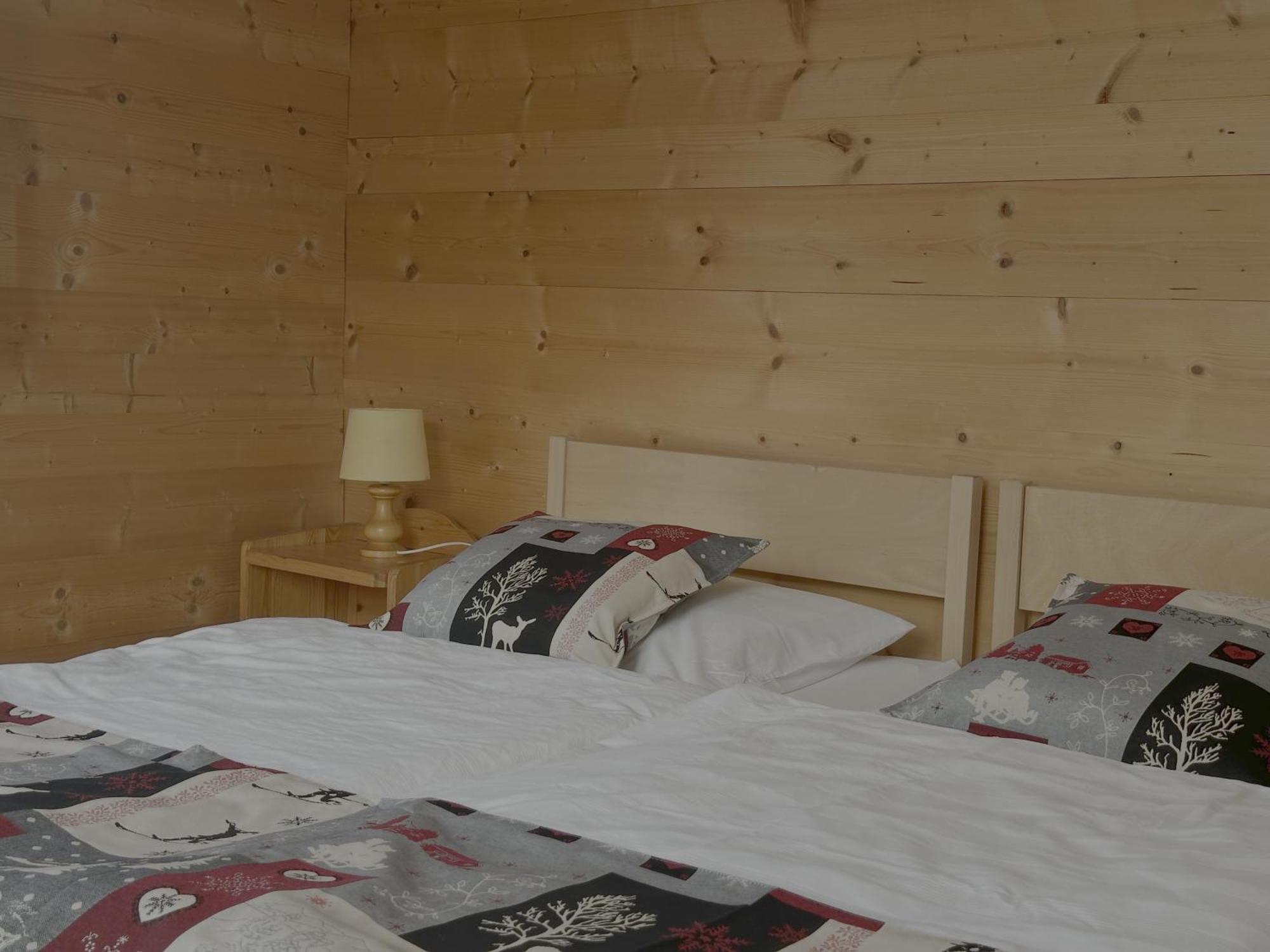Hotel Le Chaudron Ski In Ski Out Champery Room photo