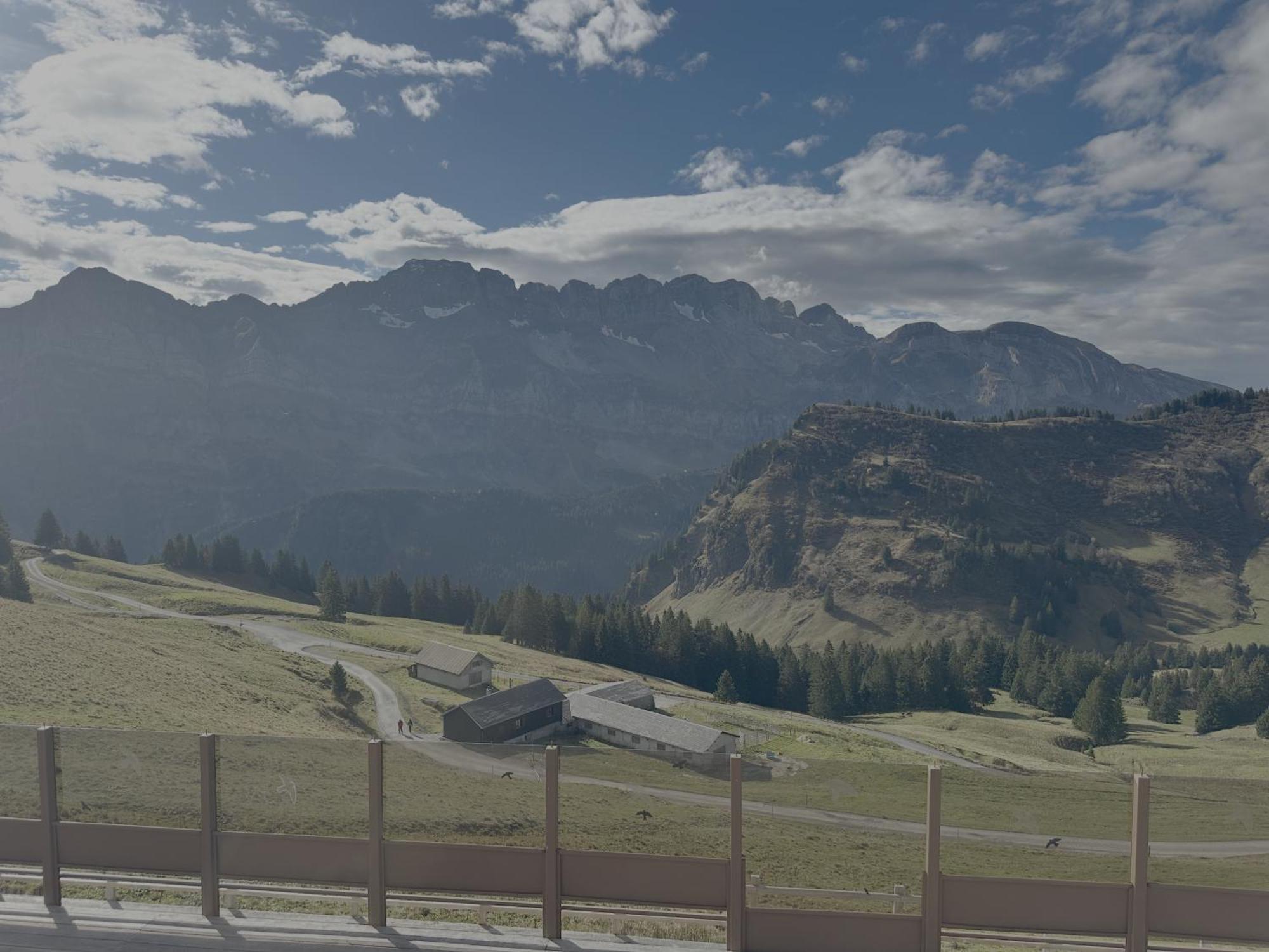 Hotel Le Chaudron Ski In Ski Out Champery Exterior photo