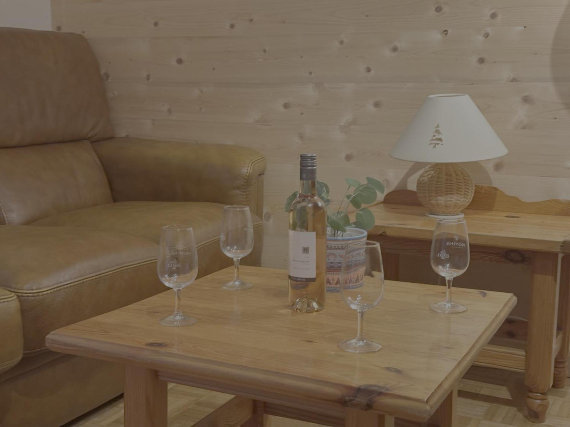 Hotel Le Chaudron Ski In Ski Out Champery Room photo